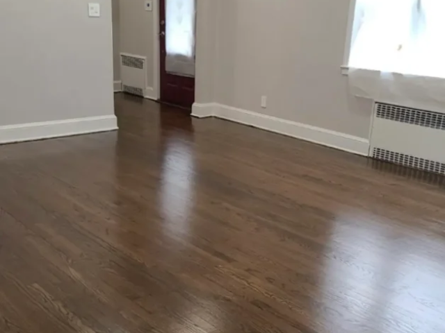 cork-hardwood-flooring-Installation-gallery-03
