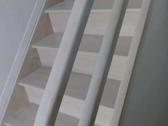 bannster-and-railing-refinishing-gallery-06
