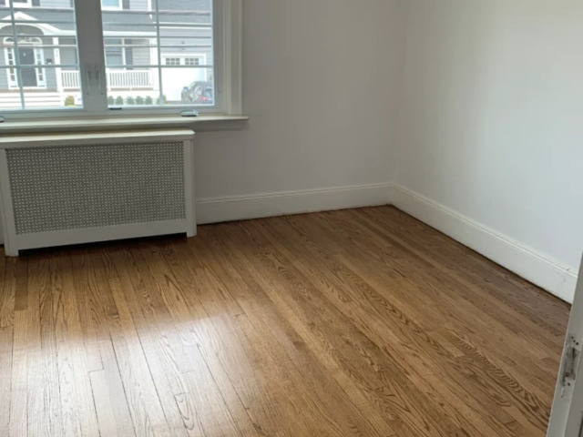 hardwood-floor-refinishing-gallery-04