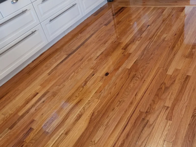 medium-hardwood-flooring-Installation-gallery-04