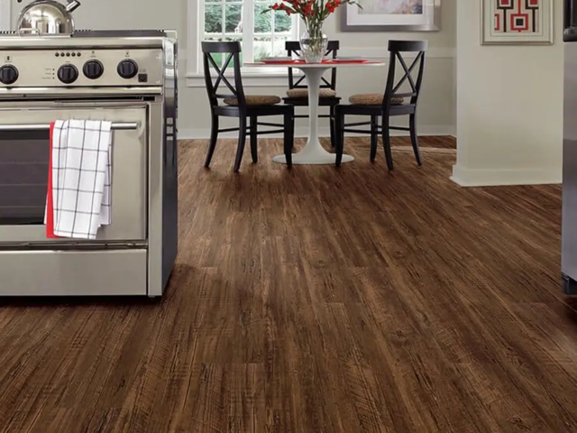 luxury-vinyl-flooring-gallery-dark-05